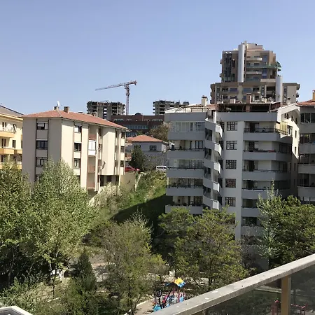 Centrum House 아파트호텔